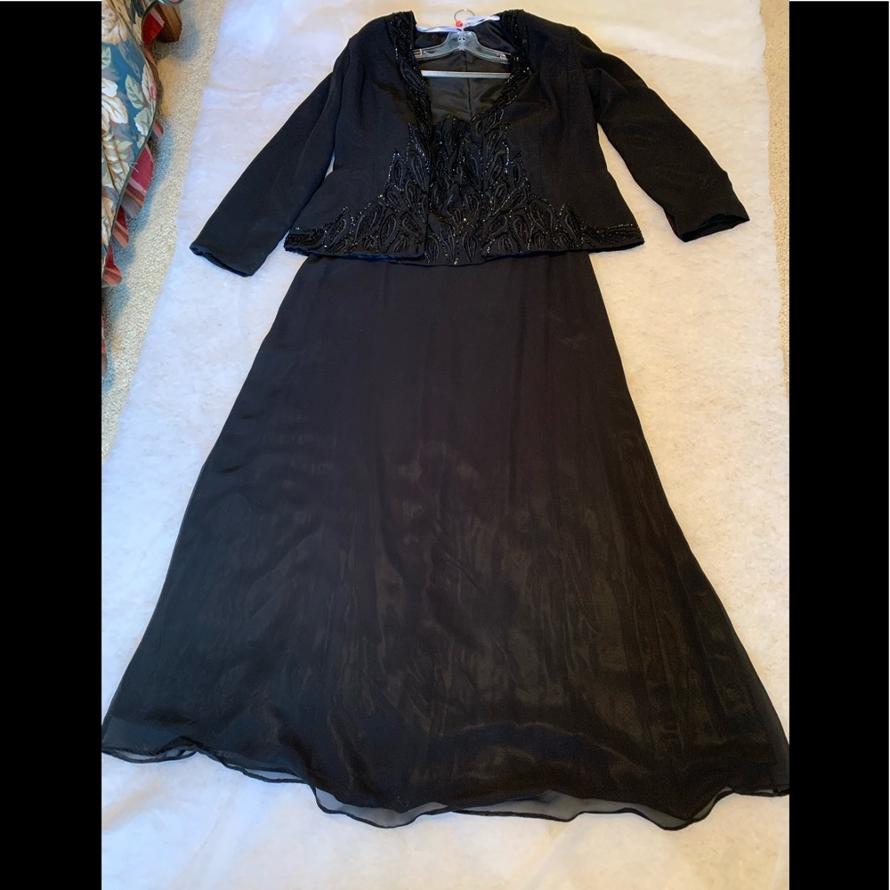 Jean De Lys mother of bride dress